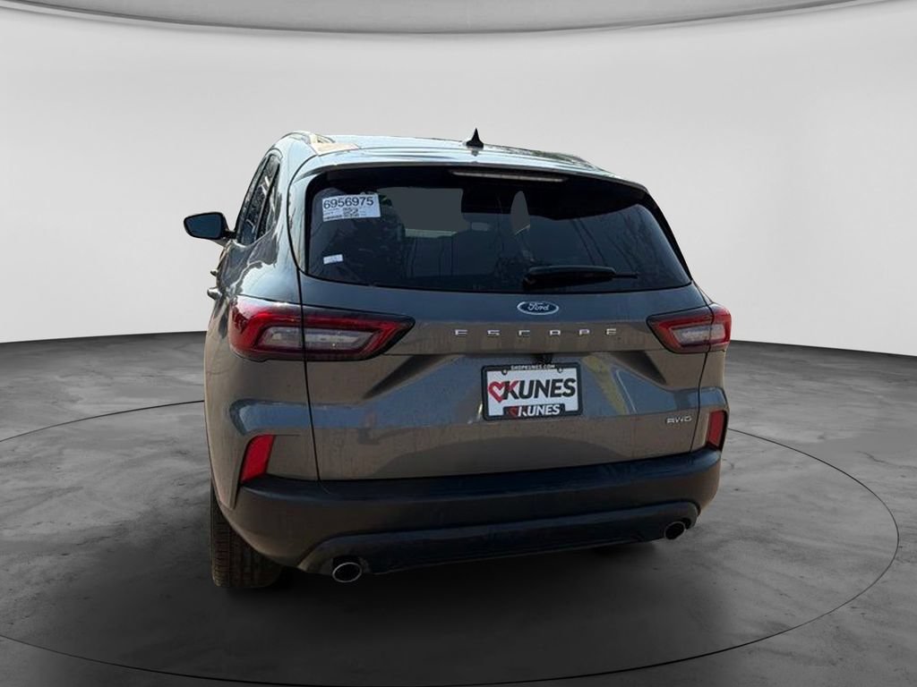 Used 2025 Ford Escape ST-Line AWD/4WD image 8