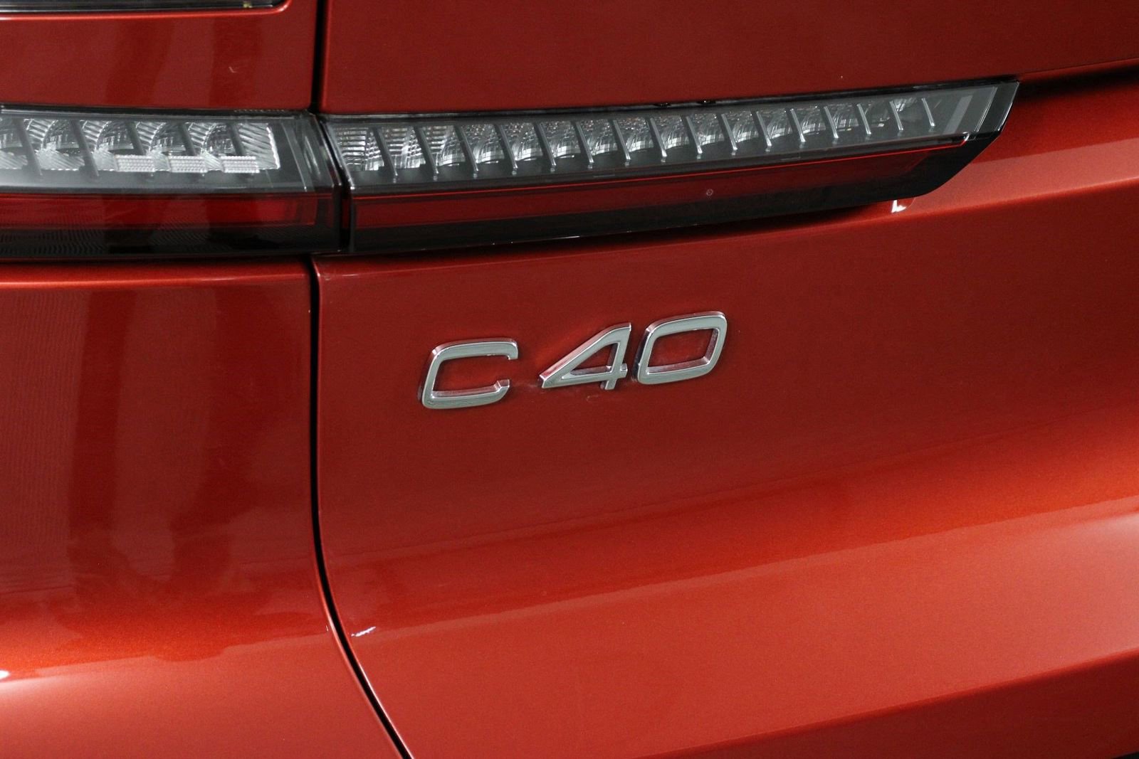 Certified 2023 Volvo C40 P8 Recharge Plus w/ Climate Package image 19