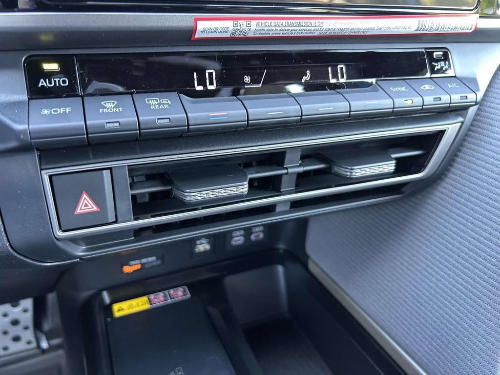 New 2026 Toyota Camry SE FWD image 23