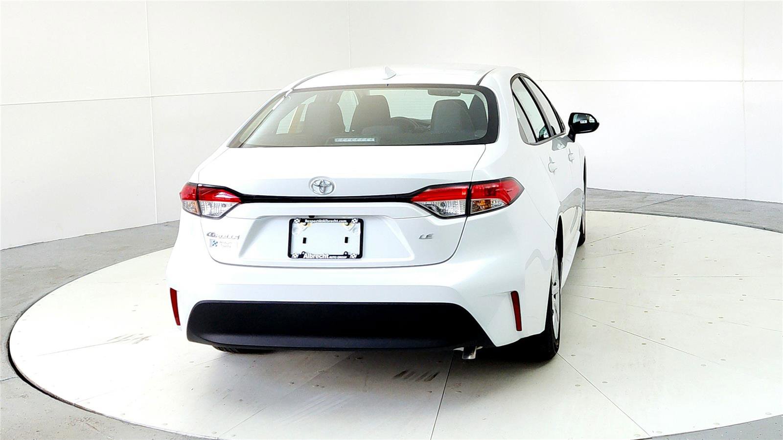 New 2026 Toyota Corolla LE FWD image 5