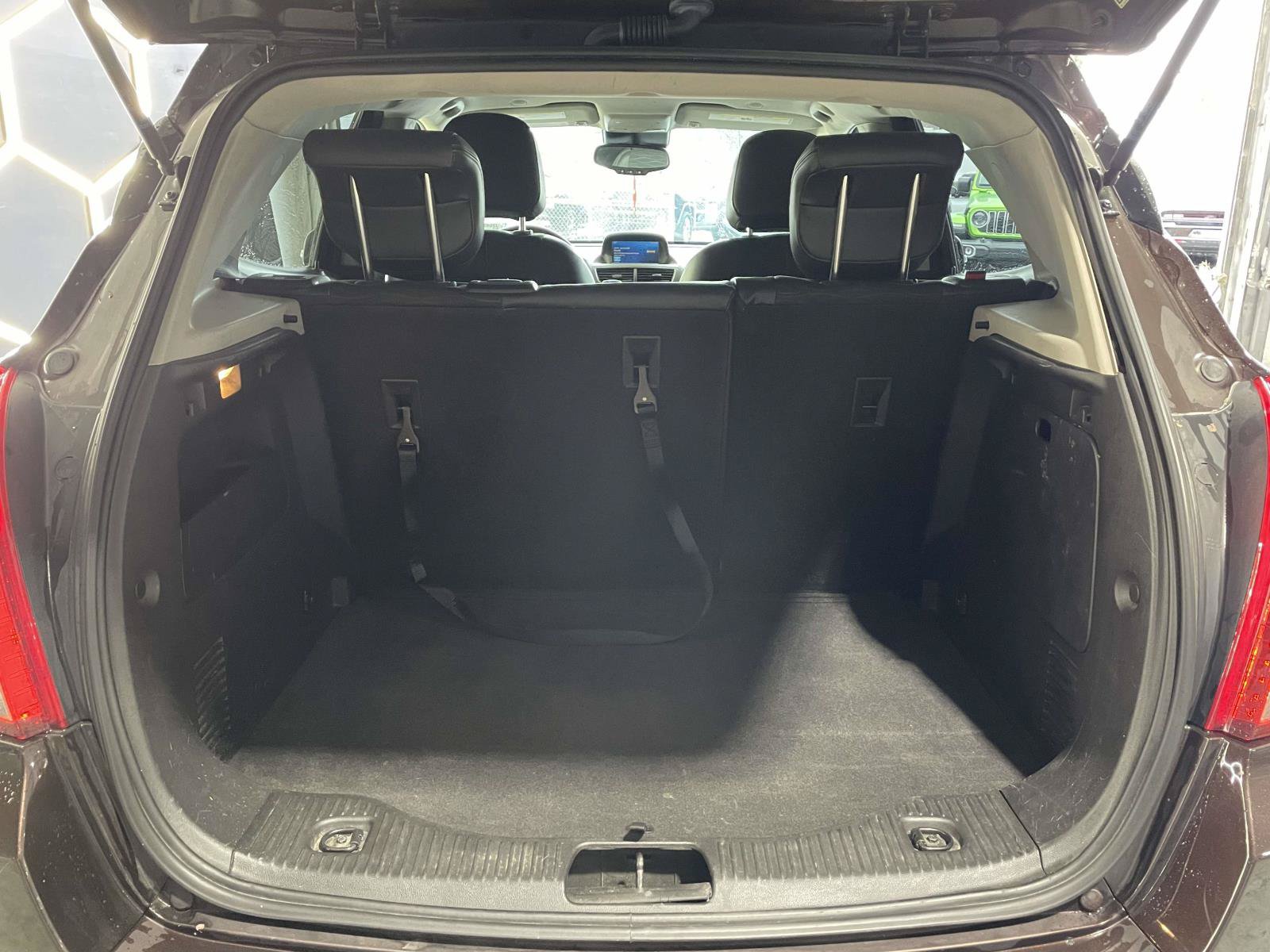Used 2015 Buick Encore Convenience FWD image 9