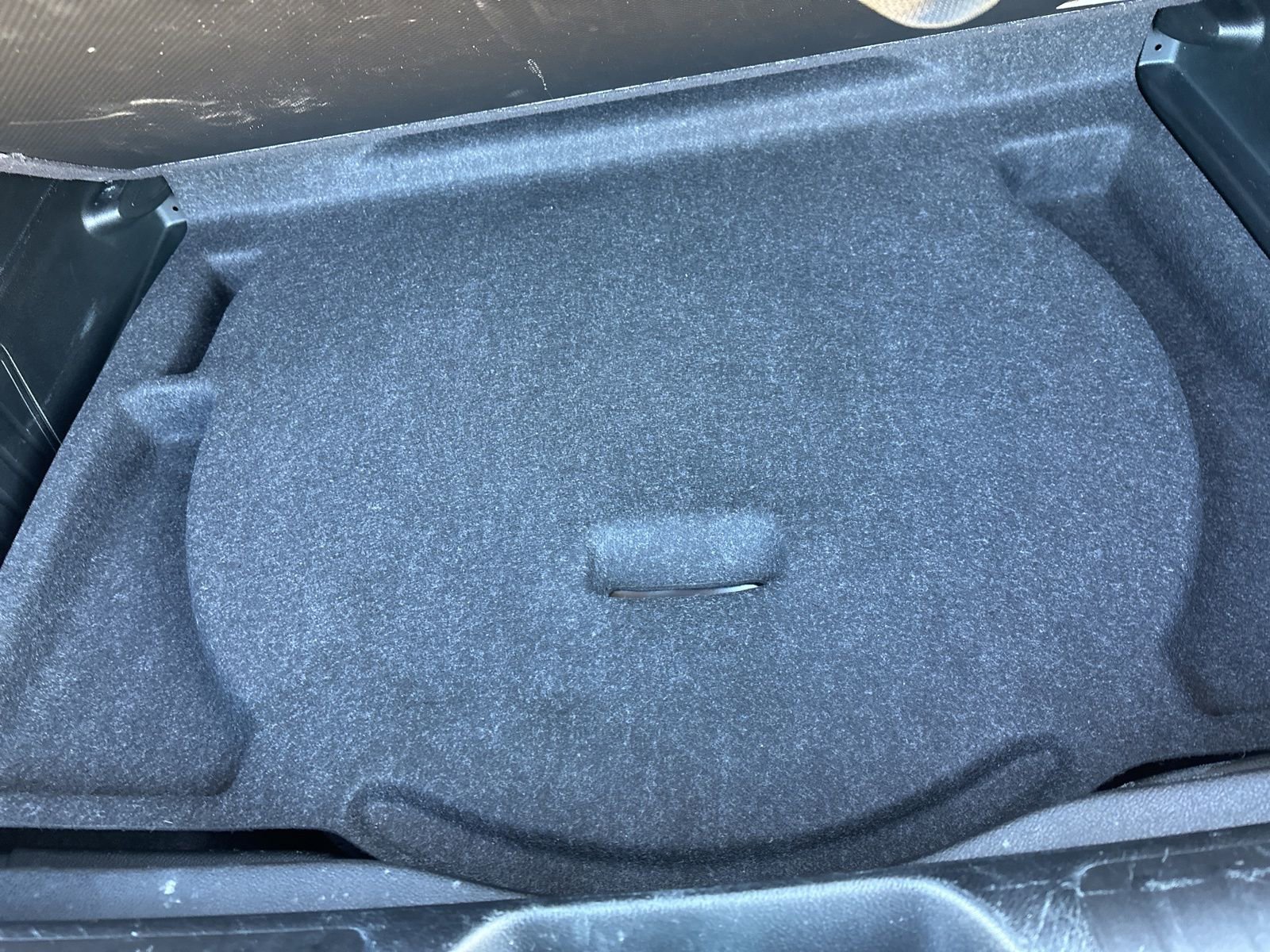 Used 2019 Jeep Cherokee Latitude w/ Cold Weather Group image 25