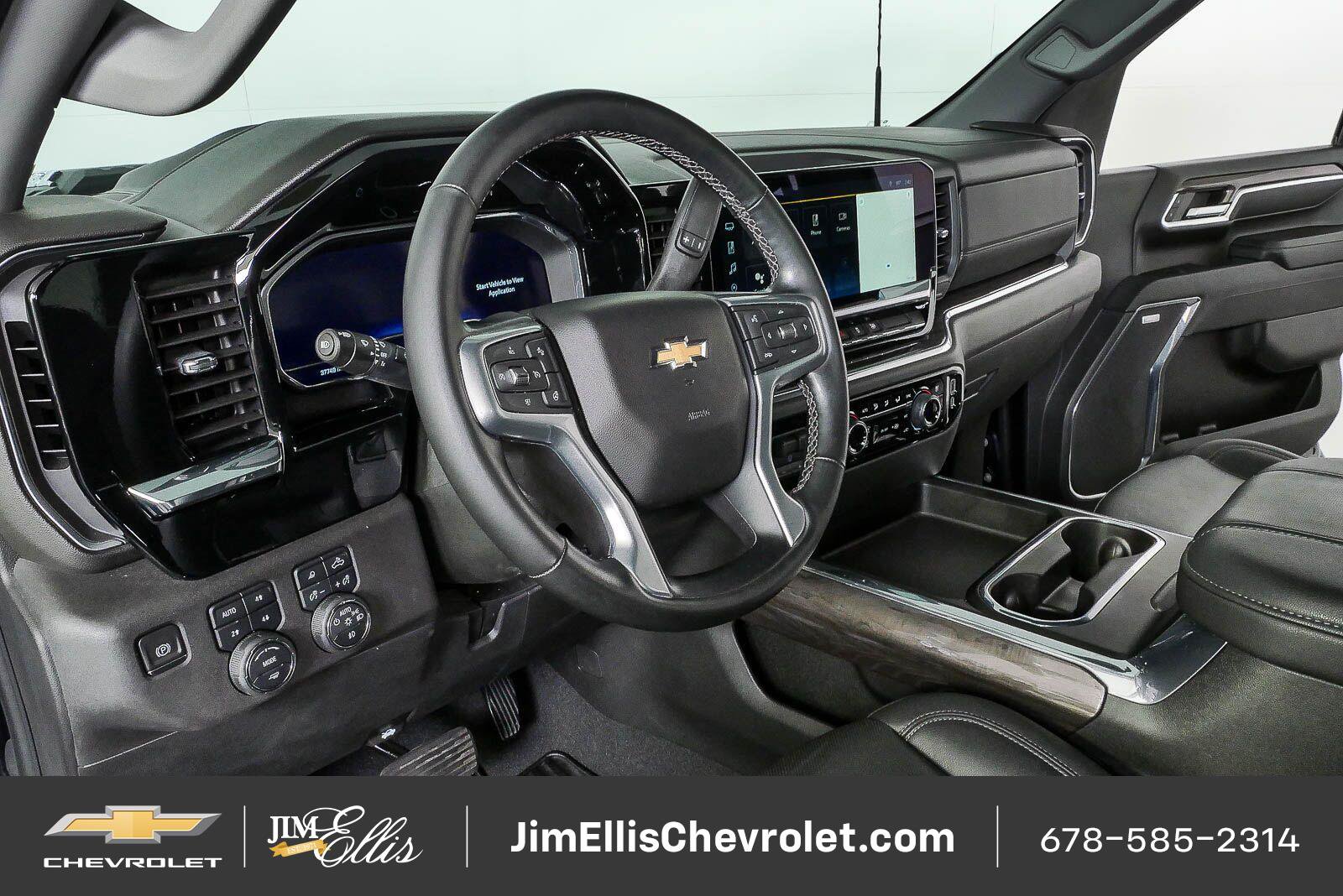 Certified 2024 Chevrolet Silverado 2500 LTZ w/ LTZ Convenience Package AWD/4WD image 4