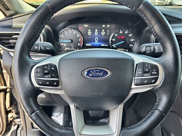 Used 2022 Ford Explorer XLT w/ Equipment Group 202A image 24