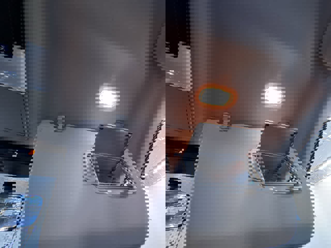 Used 2024 Mitsubishi Outlander SE image 34