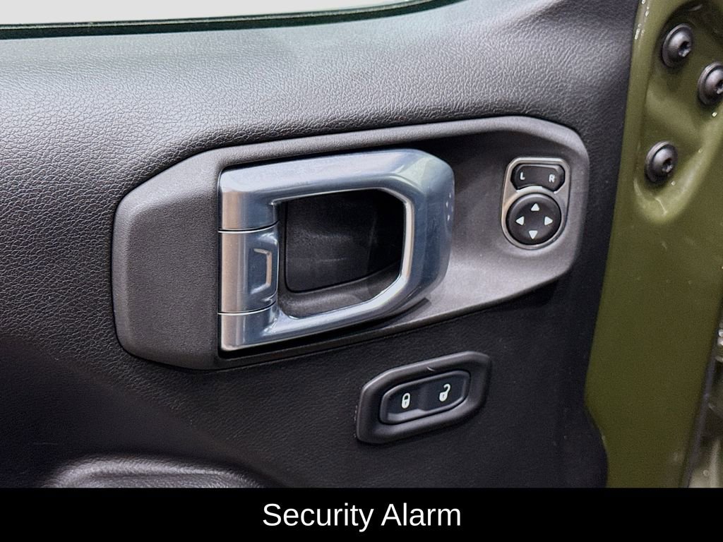 Used 2022 Jeep Gladiator Willys image 17