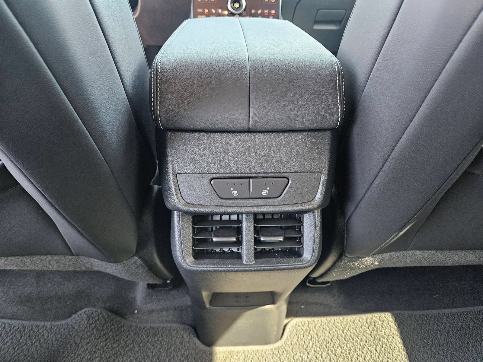 New 2026 GMC Terrain Denali AWD/4WD image 25