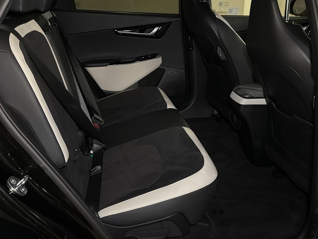 Certified 2023 Kia EV6 GT-Line w/ GT-Line Suede Seat Package AWD/4WD image 17