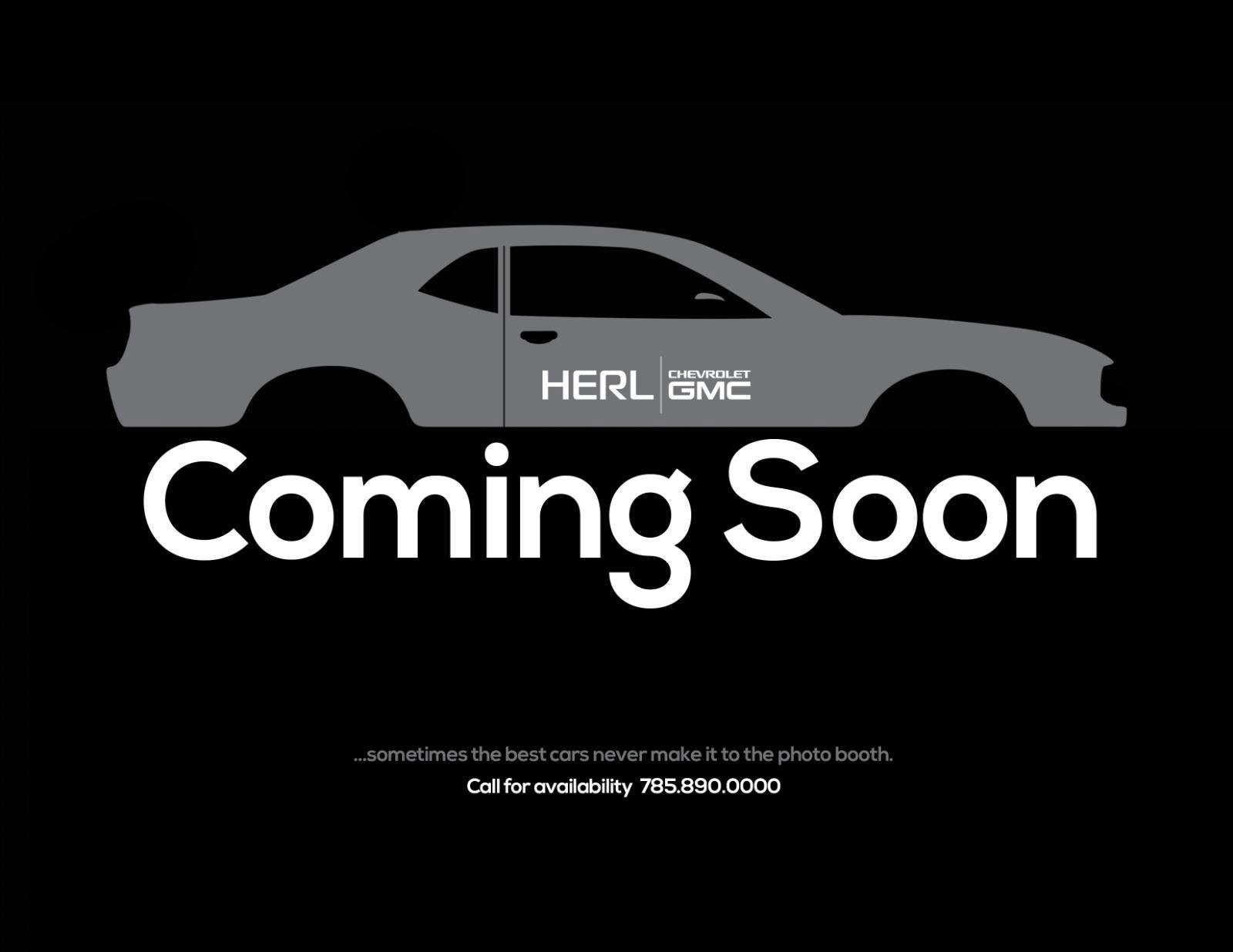 Used 2013 Buick Regal Premium FWD image 1