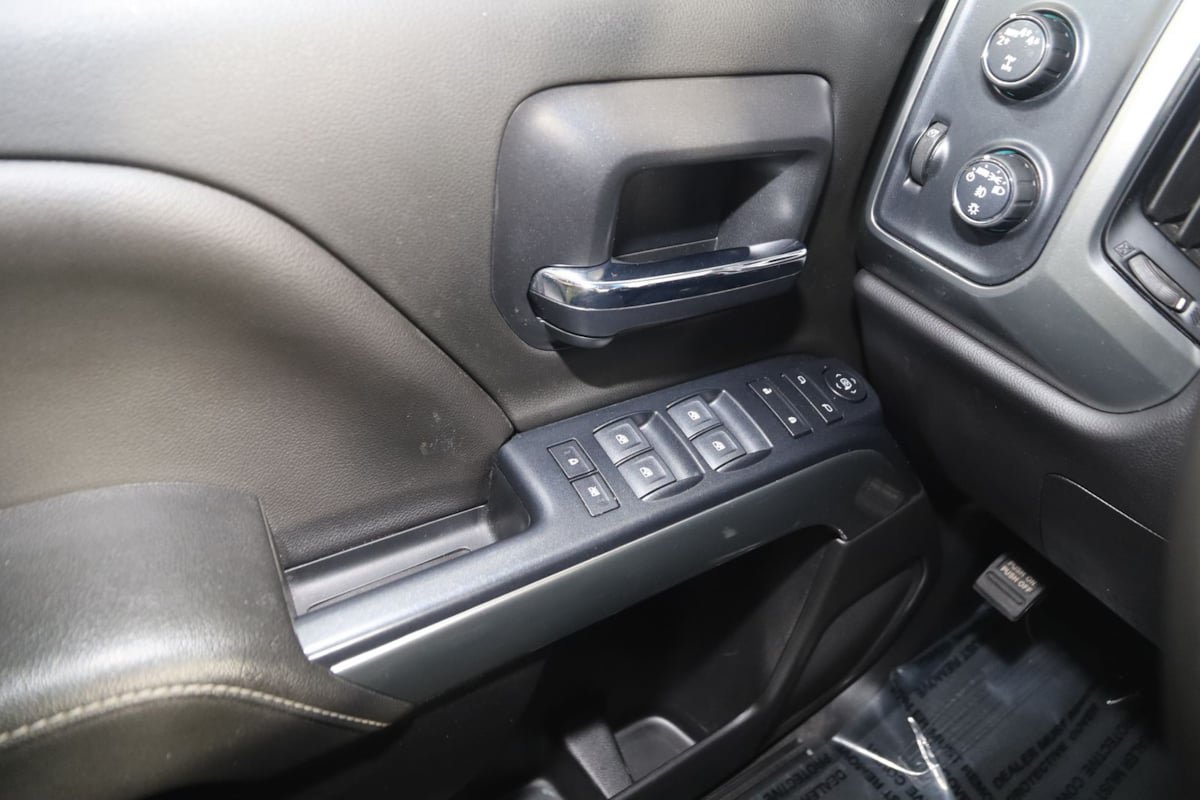 Used 2019 Chevrolet Silverado 1500 LT w/ All Star Edition AWD/4WD image 24
