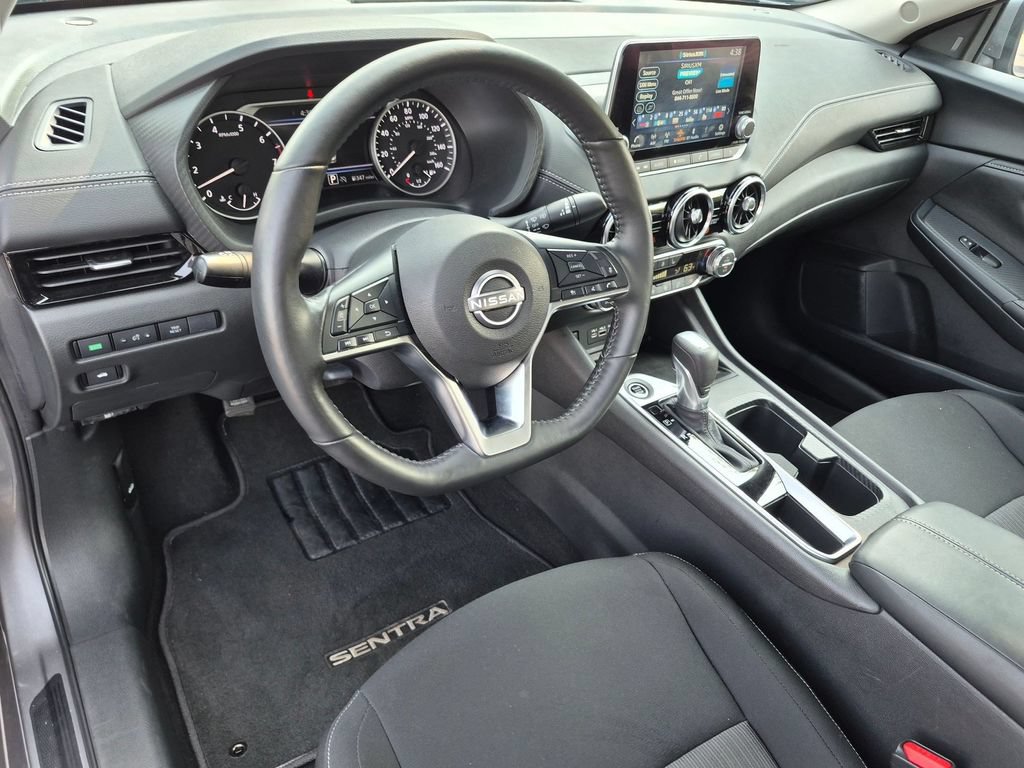 Used 2025 Nissan Sentra SV w/ All-Weather Package FWD image 10
