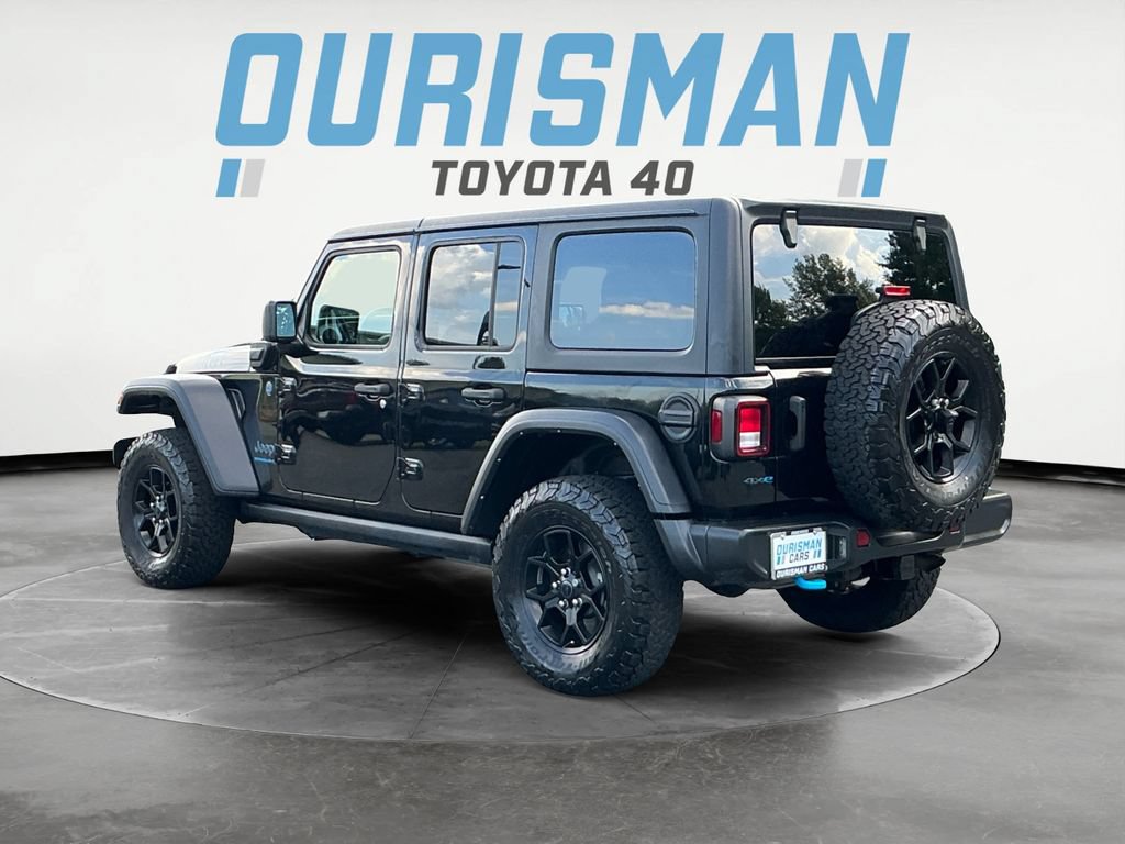 Used 2024 Jeep Wrangler Unlimited AWD/4WD image 5