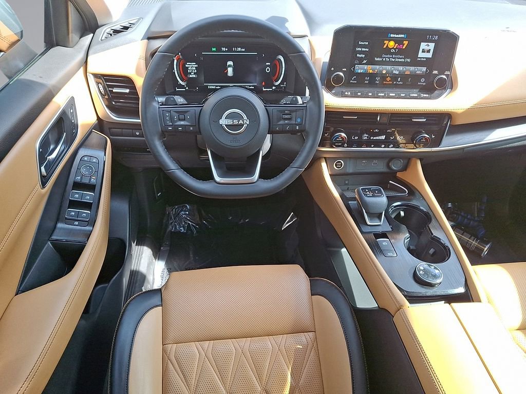 Used 2023 Nissan Rogue Platinum w/ Platinum Premium Package image 21