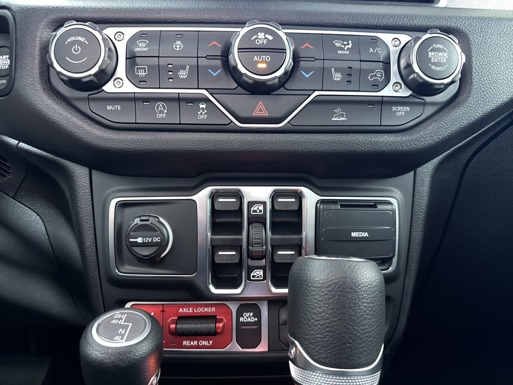 New 2026 Jeep Gladiator Mojave AWD/4WD image 24