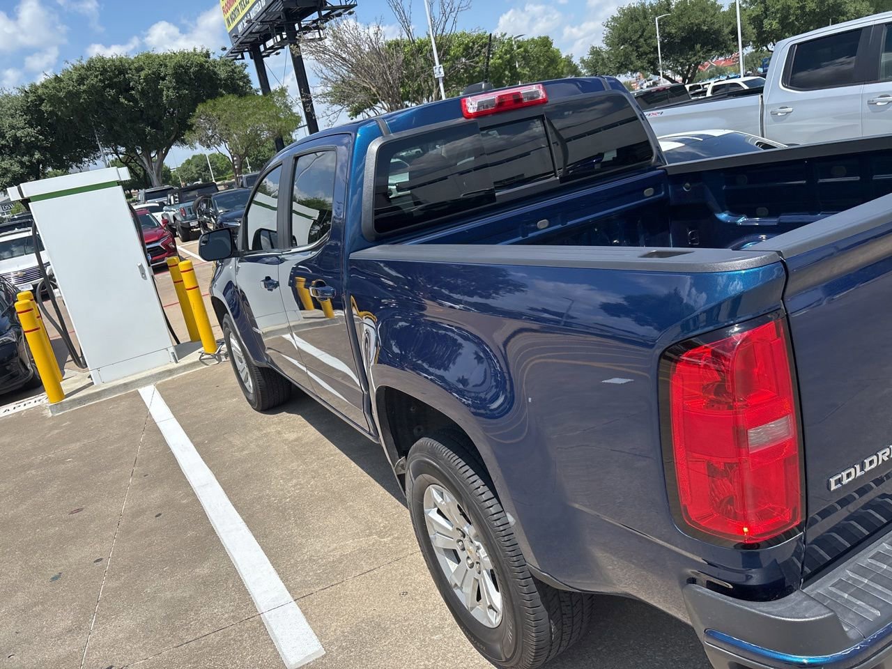 Used 2020 Chevrolet Colorado LT w/ LT Convenience Package RWD image 7