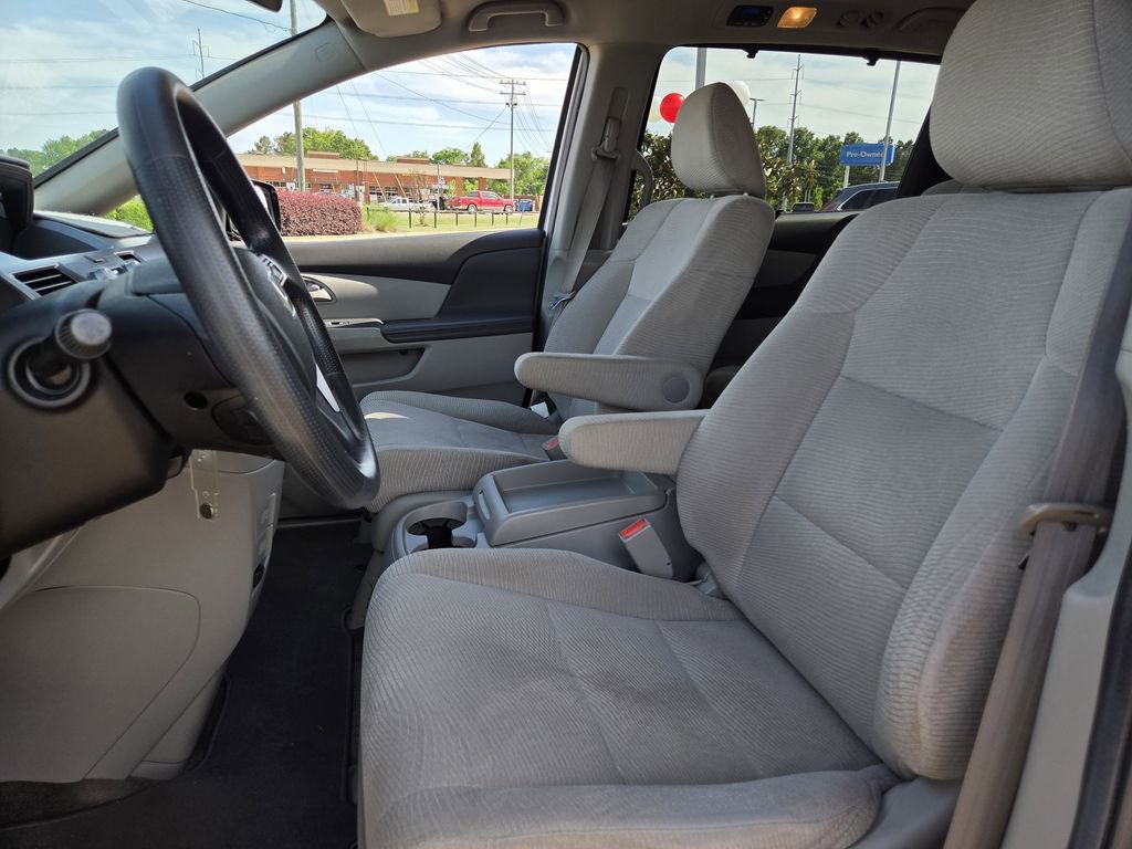 Used 2013 Honda Odyssey EX image 13