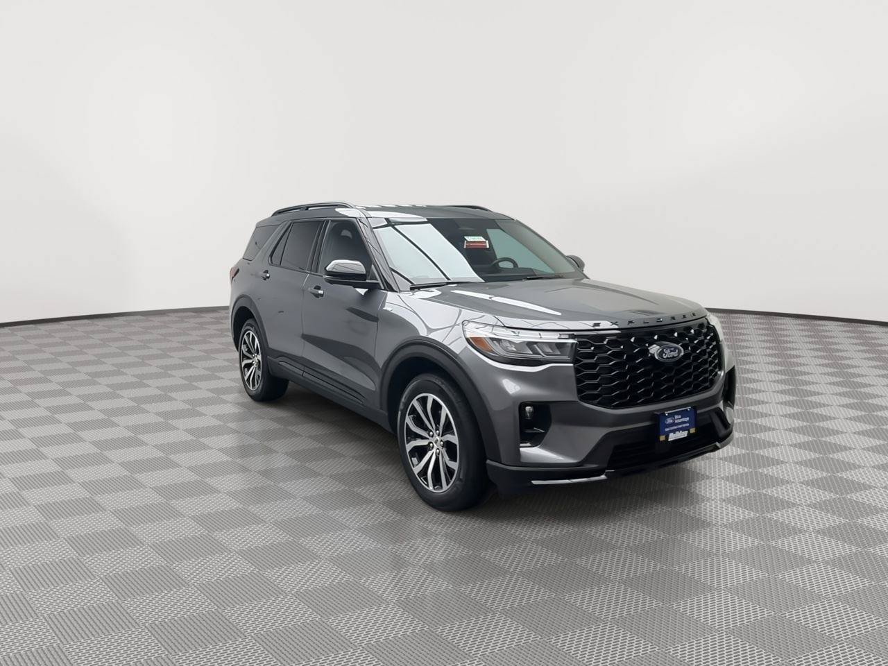 Certified 2025 Ford Explorer ST-Line AWD/4WD image 36