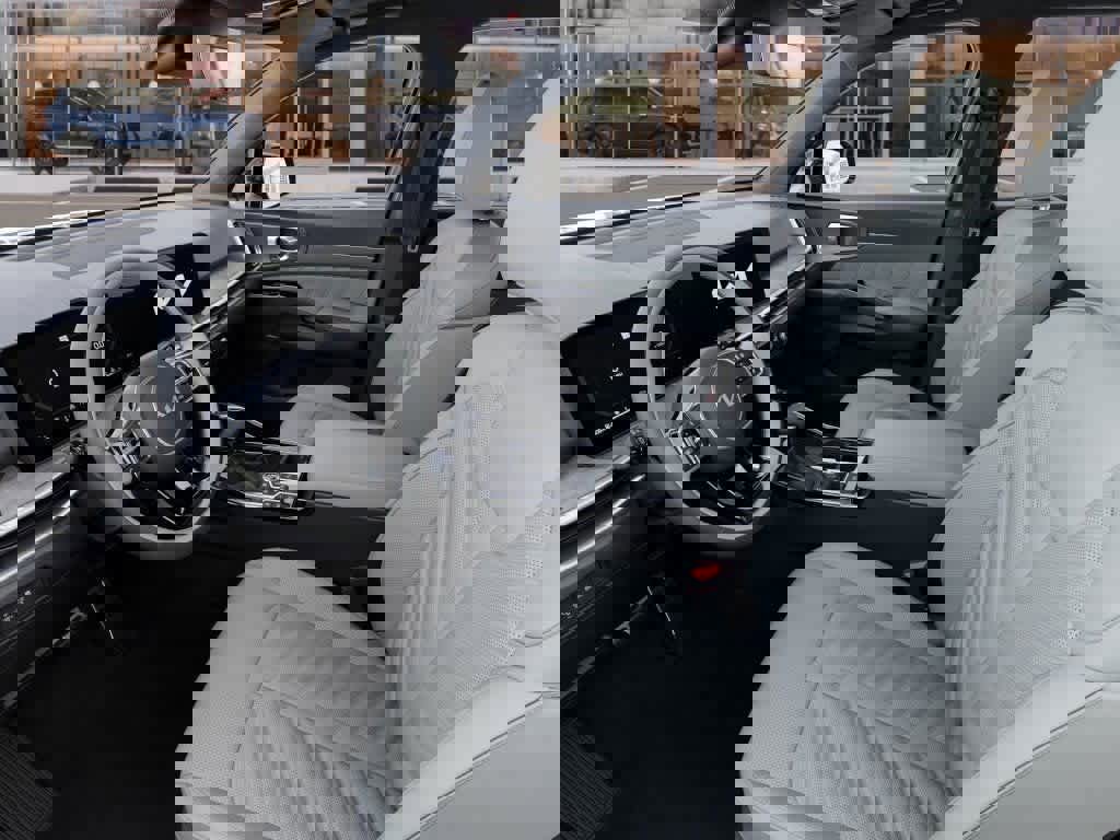 New 2025 Kia Sorento SX Prestige w/ Sage Leather Package image 18