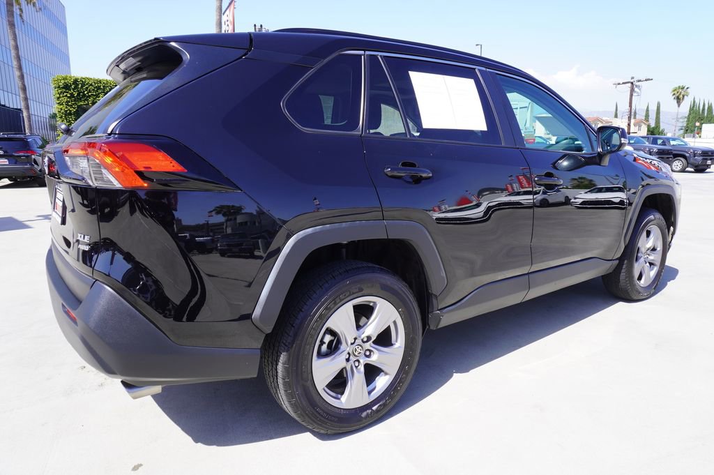 Certified 2025 Toyota RAV4 XLE w/ Convenience Package AWD/4WD image 7