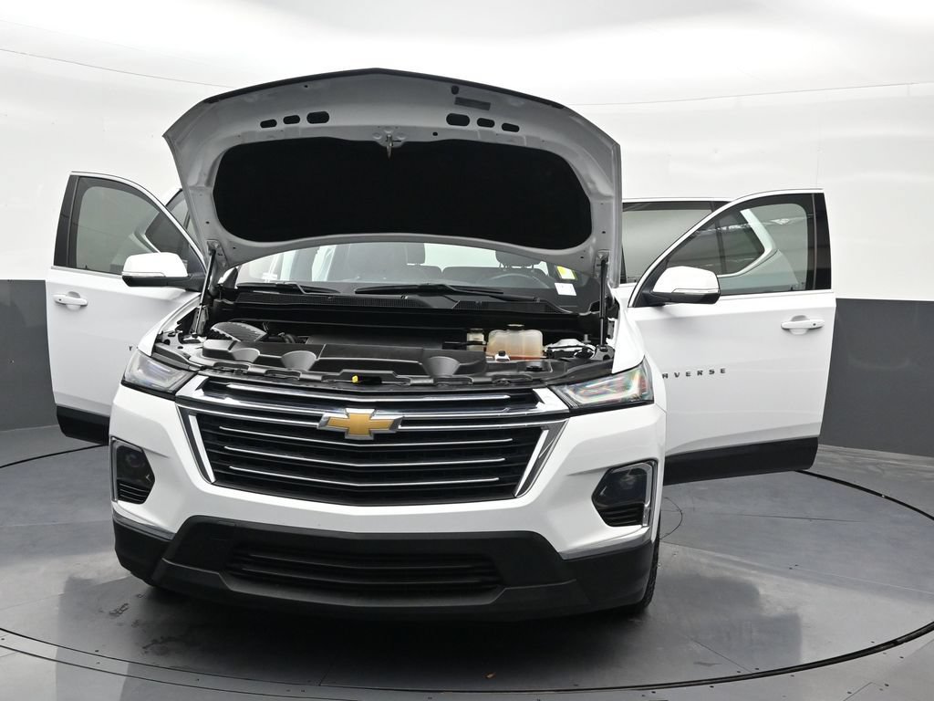 Used 2023 Chevrolet Traverse LT FWD image 37