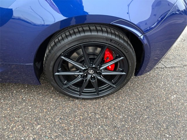 New 2025 Toyota GR86 Premium image 17