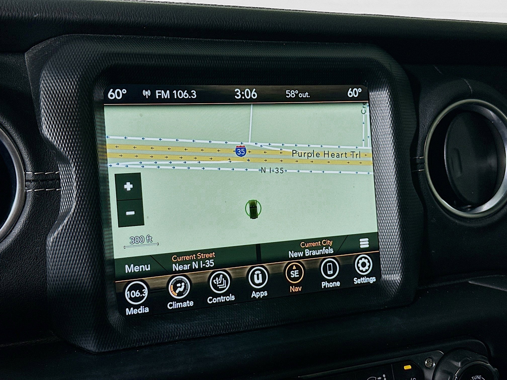 Used 2021 Jeep Wrangler Sahara w/ Cold Weather Group image 21