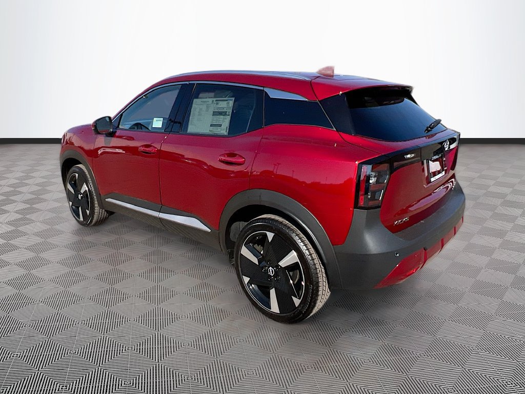 Used 2025 Nissan Kicks SR w/ SR Premium Package AWD/4WD image 5