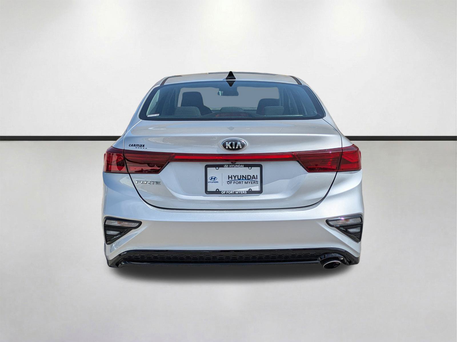 Used 2020 Kia Forte LXS FWD image 6