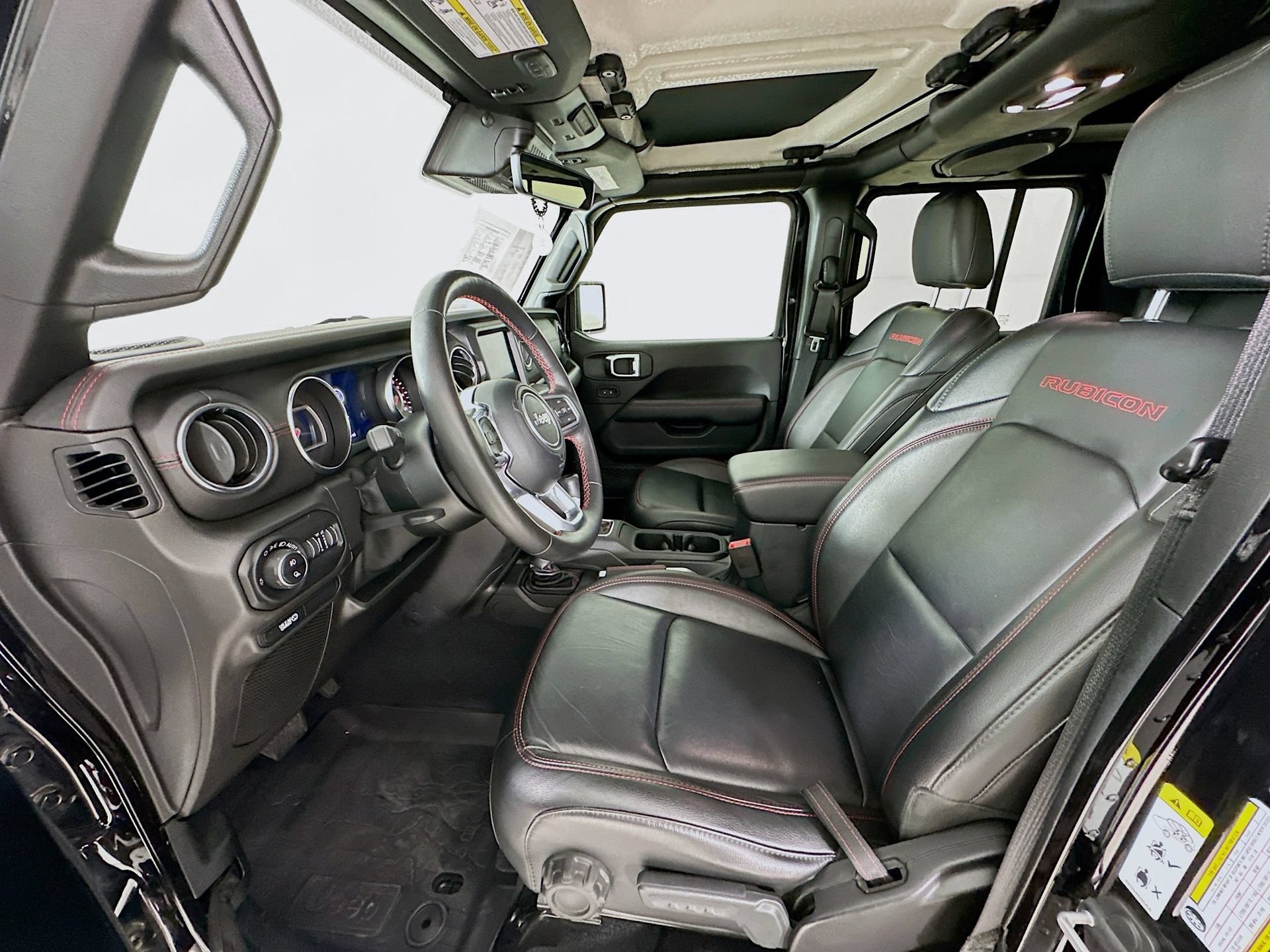 Used 2020 Jeep Gladiator Rubicon AWD/4WD image 22