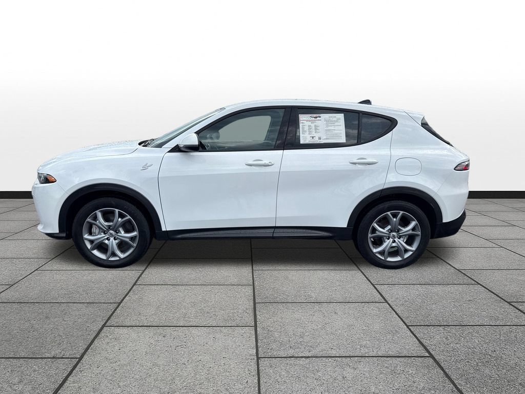 Used 2024 Dodge Hornet R/T AWD/4WD image 2