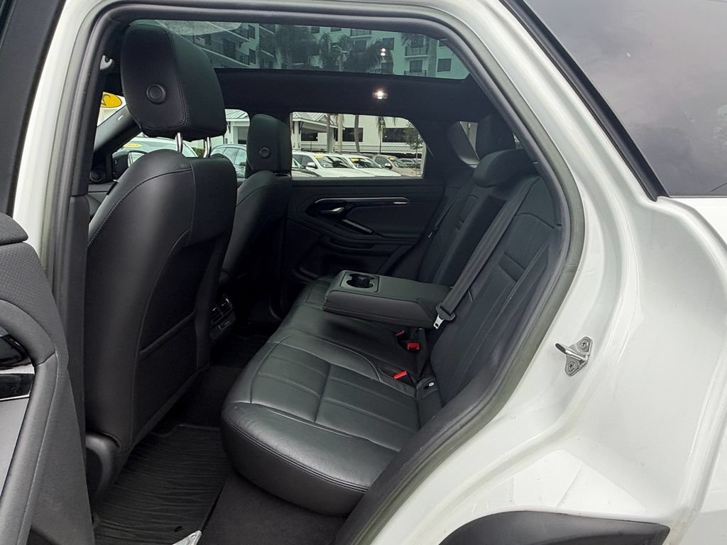 Used 2023 Land Rover Range Rover Evoque R-Dynamic S AWD/4WD image 11
