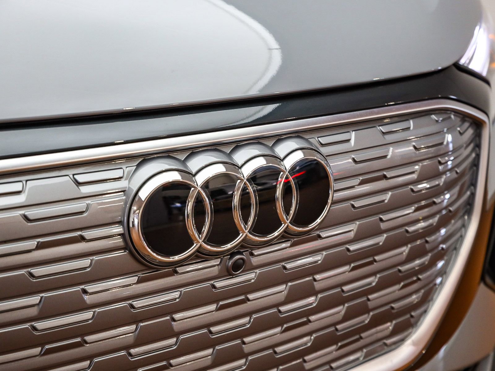 Certified 2023 Audi Q4 e-tron Premium Plus w/ Premium Plus image 9