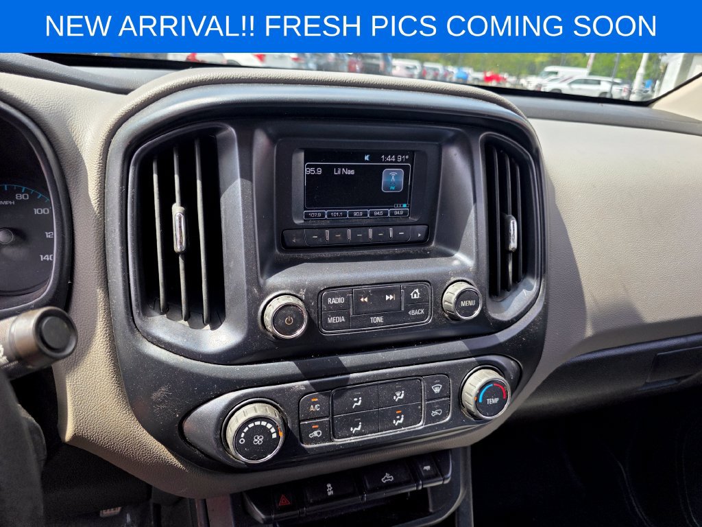 Used 2017 Chevrolet Colorado W/T w/ WT Convenience Package RWD image 9