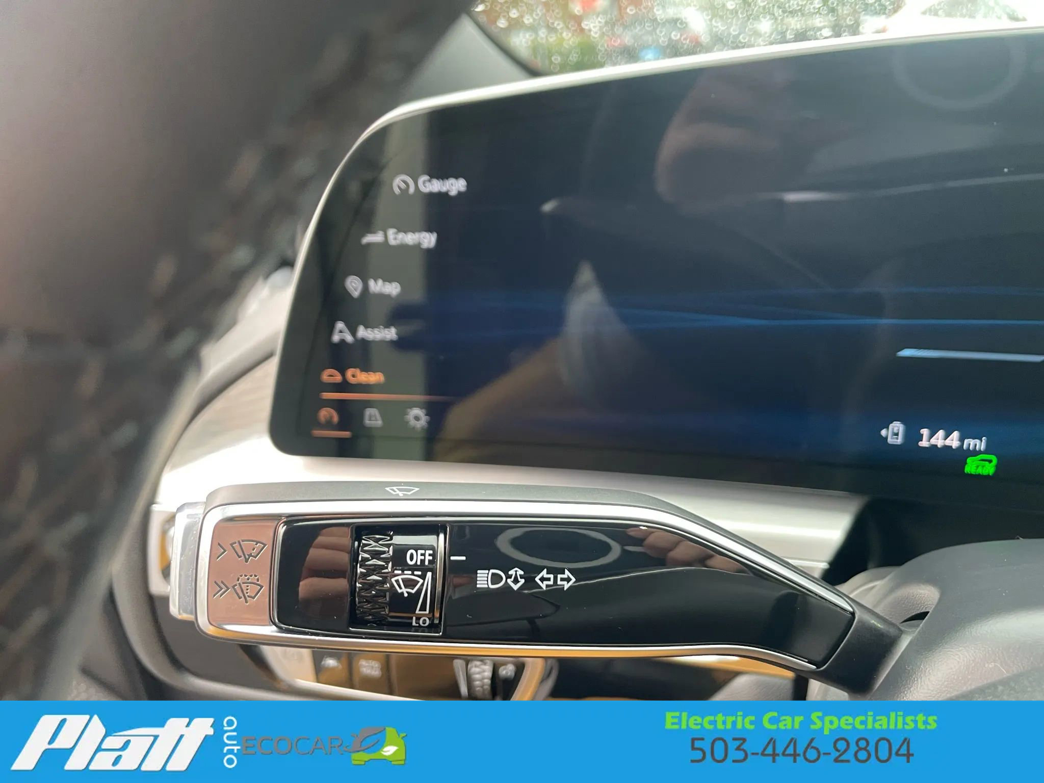 Used 2024 Cadillac Lyriq Sport image 36