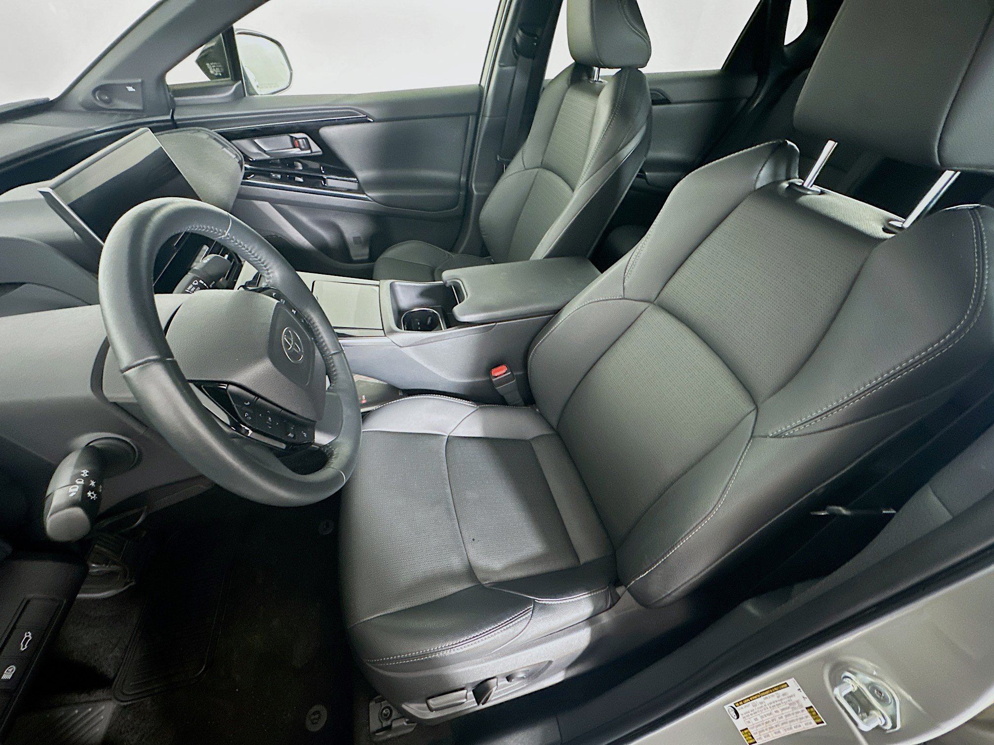 Used 2023 Toyota bZ4X AWD w/ Weather Package image 13