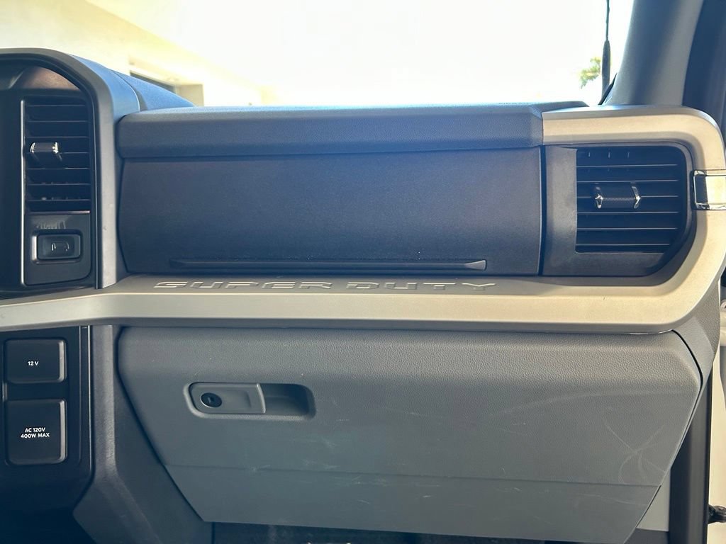 Used 2026 Ford F250 XLT AWD/4WD image 27