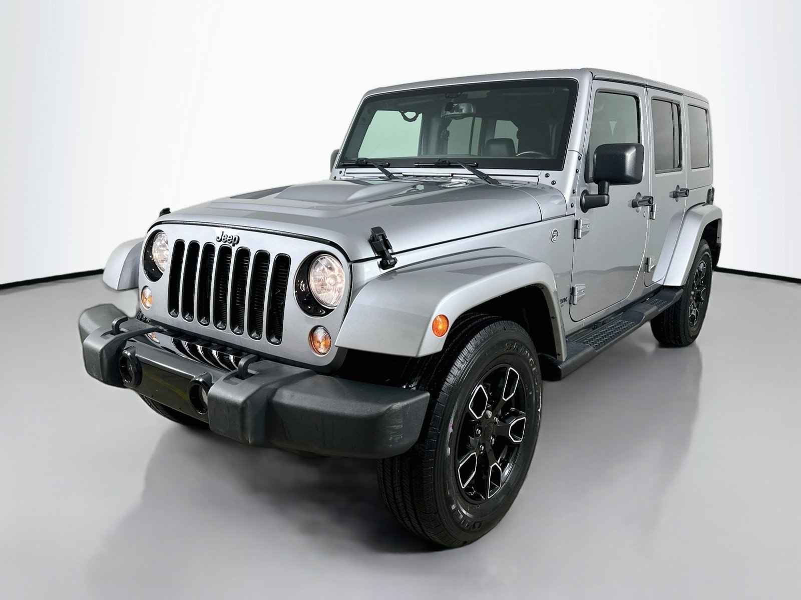 Used 2018 Jeep Wrangler Unlimited Sahara