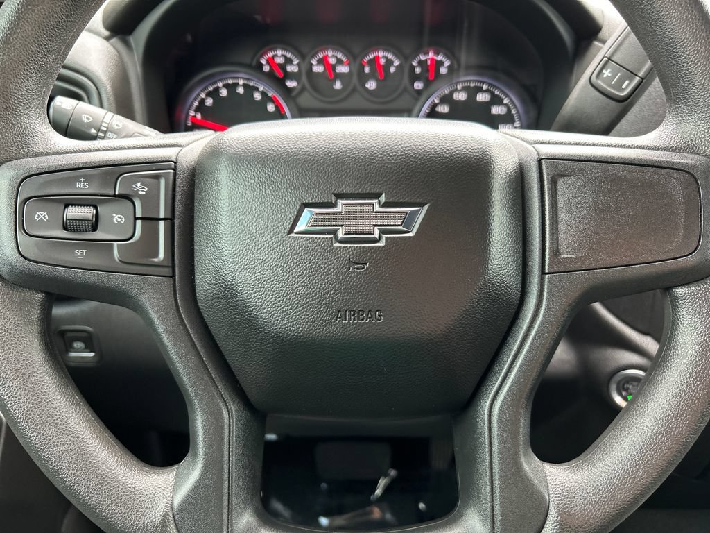 Used 2024 Chevrolet Silverado 1500 Custom Trail Boss w/ Turbomax Blackout Package AWD/4WD image 9