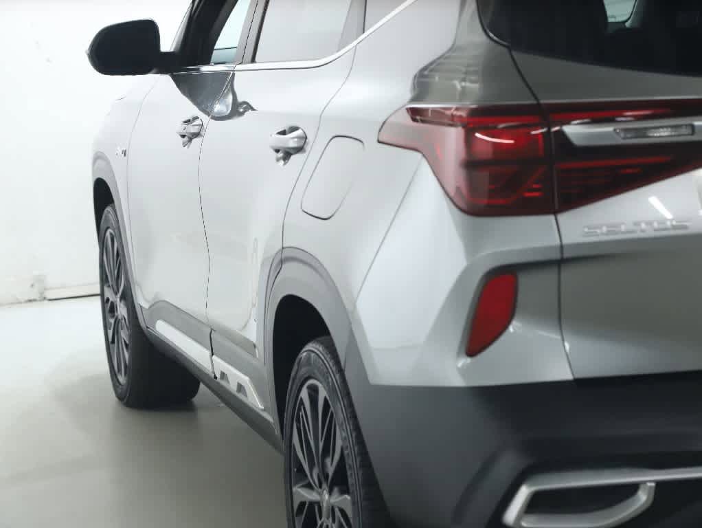 Used 2023 Kia Seltos Nightfall Edition AWD/4WD image 41
