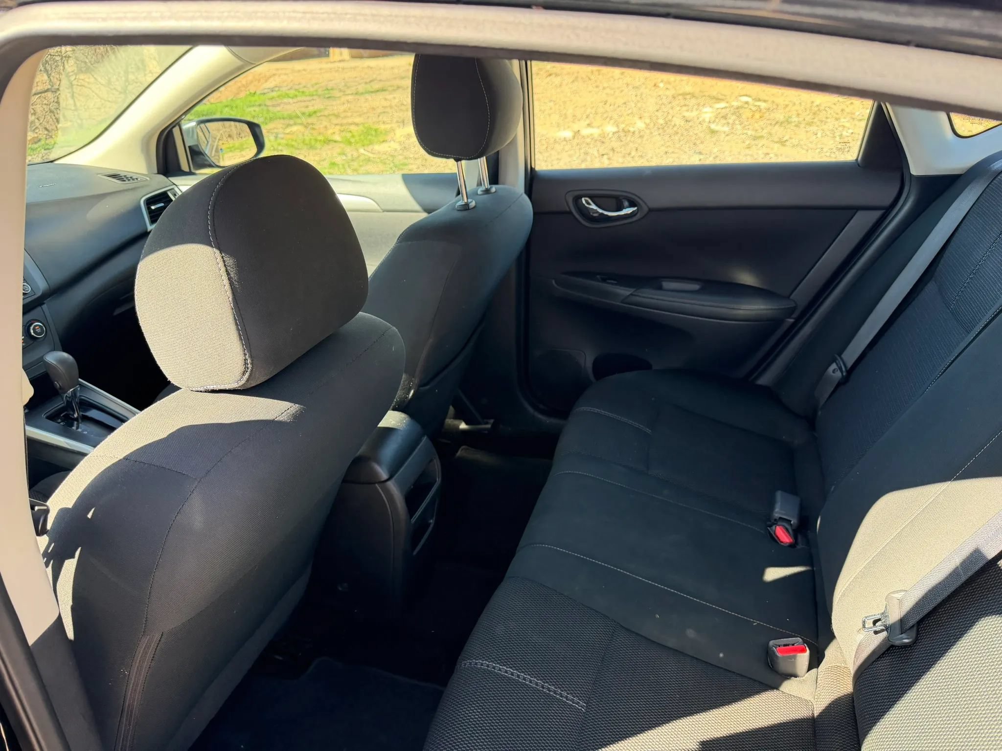 Used 2018 Nissan Sentra S FWD image 8