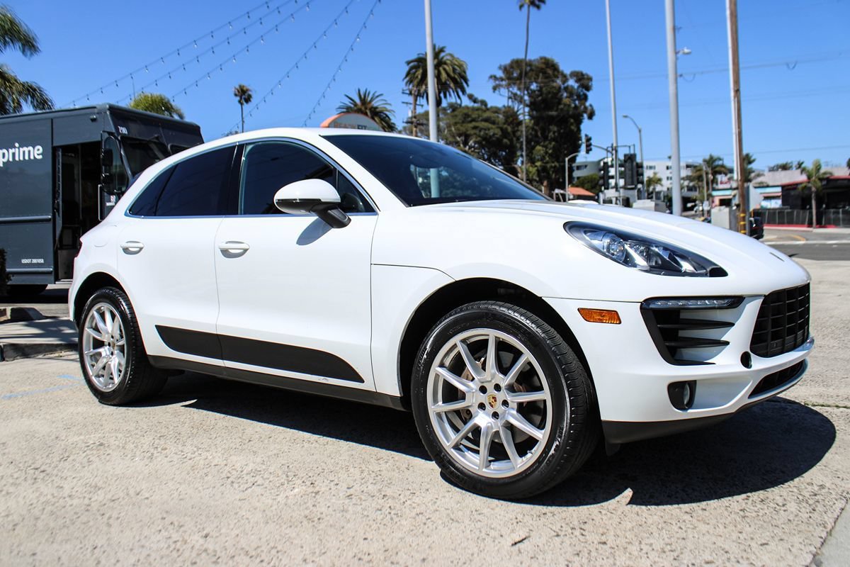 Used 2017 Porsche Macan S AWD/4WD image 8