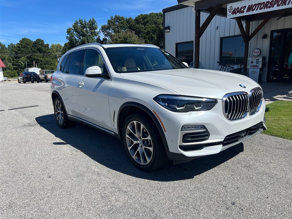 Used 2020 BMW X5 sDrive40i w/ Premium Package RWD image 2