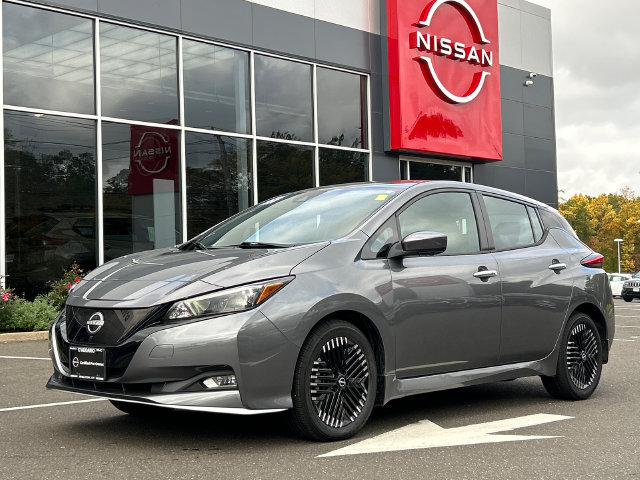 Certified 2025 Nissan Leaf SV Plus w/ Protection Package FWD image 1