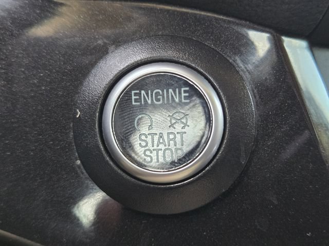Used 2019 Ford Escape Titanium FWD image 21