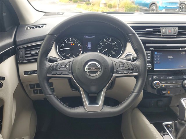 Used 2018 Nissan Rogue Sport SL image 11