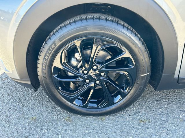 New 2027 Chevrolet Bolt RS FWD image 30