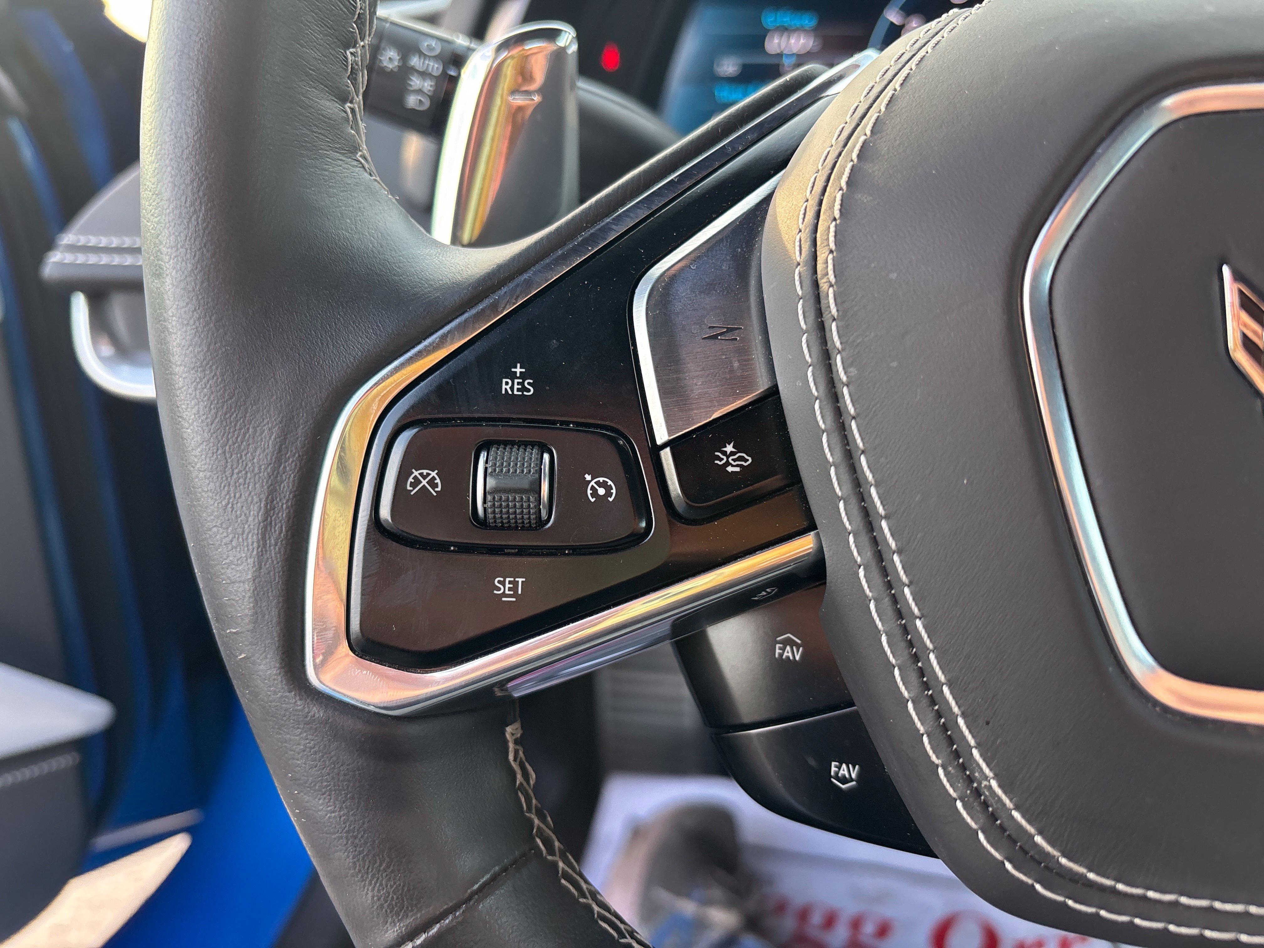Used 2025 Chevrolet Corvette Stingray Preferred Conv w/ Z51 Performance Package RWD image 13