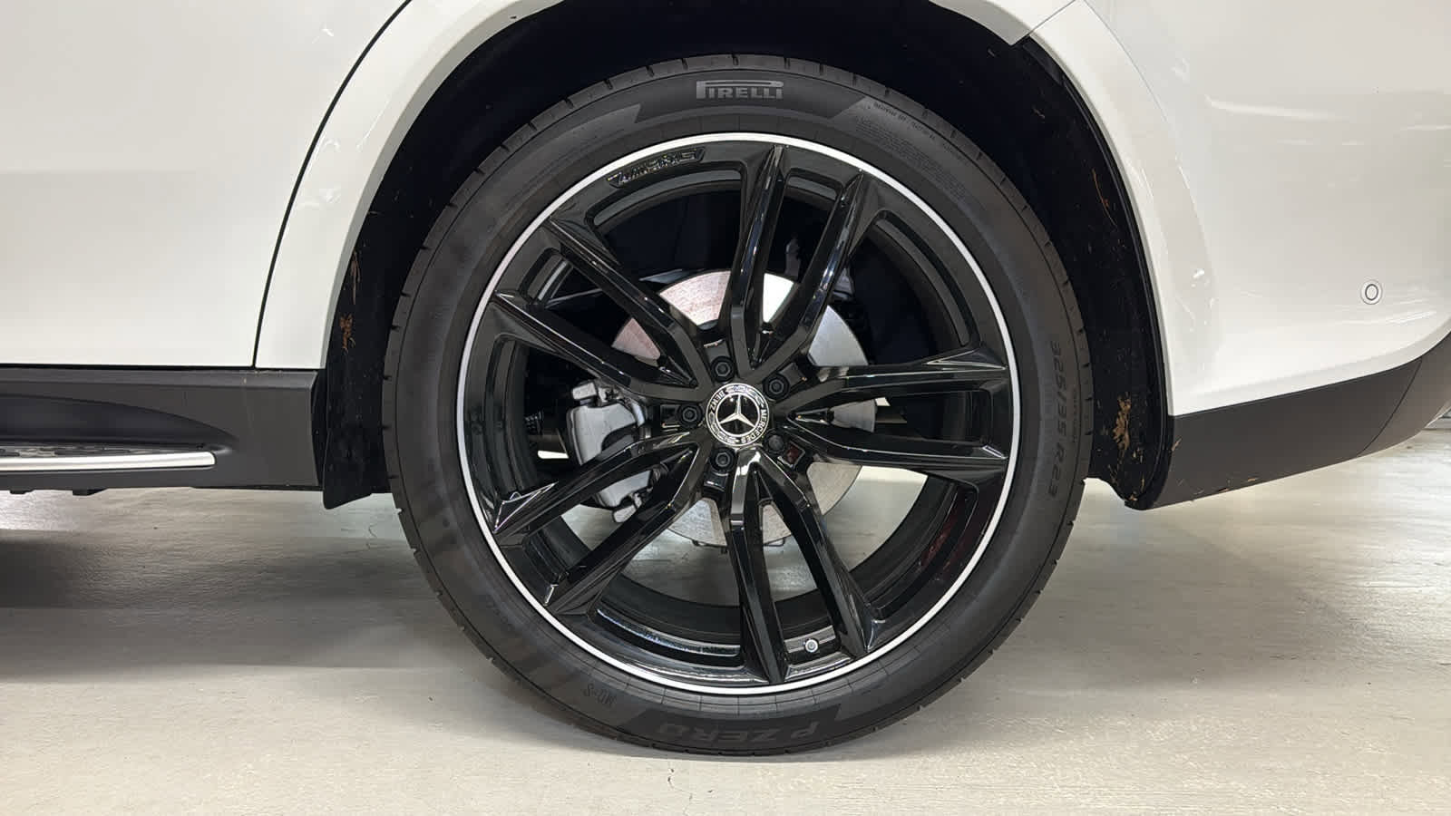 New 2026 Mercedes-Benz GLS 580 4MATIC image 11