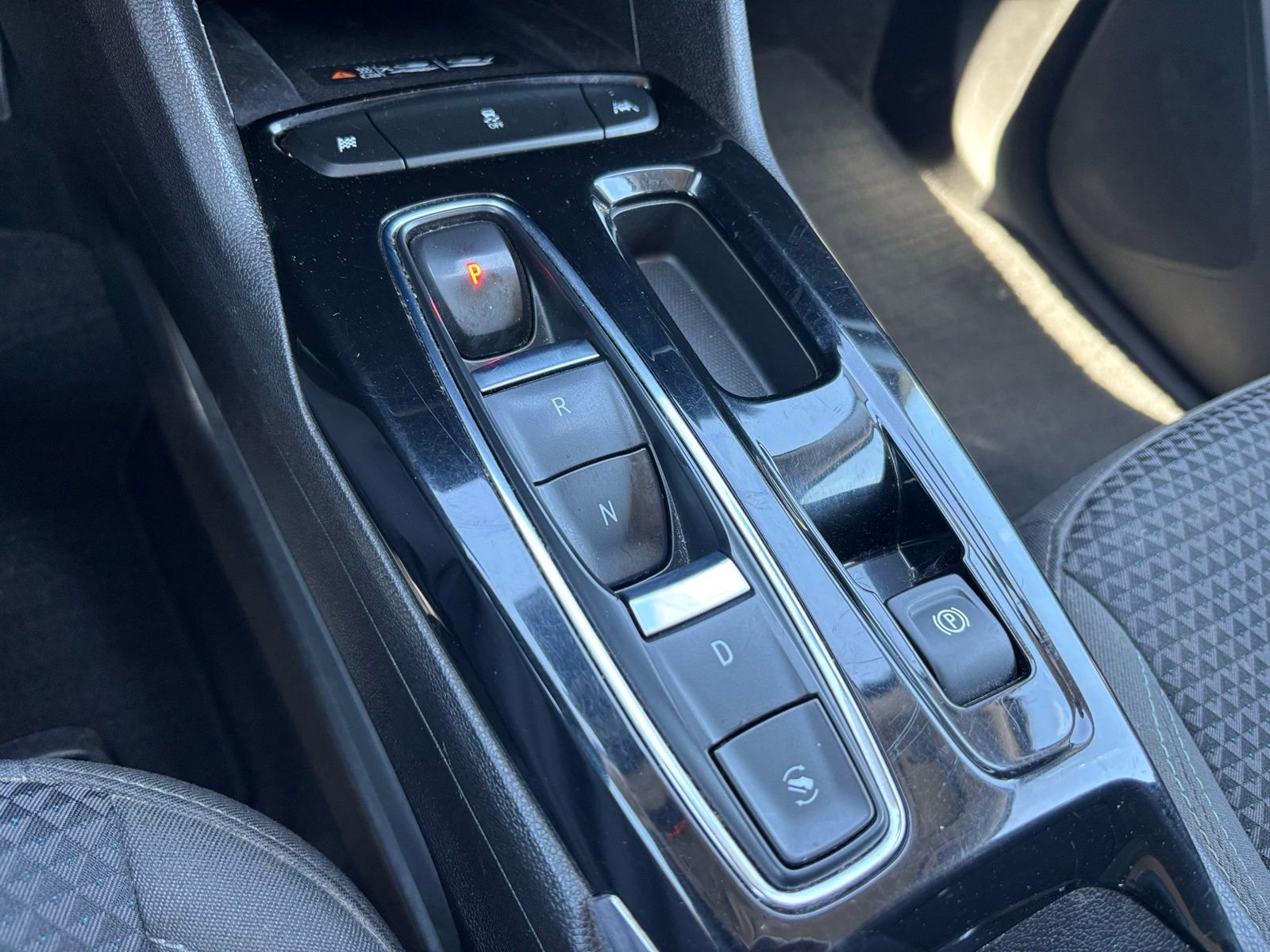 Used 2023 Chevrolet Bolt EUV LT FWD image 22