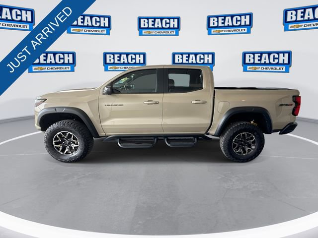Used 2024 Chevrolet Colorado ZR2 w/ ZR2 Convenience Package III image 4